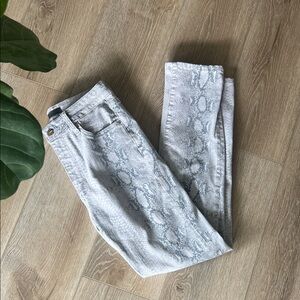 SHIPS TODAY! Luna High Rise Cigarette- Snakeskin